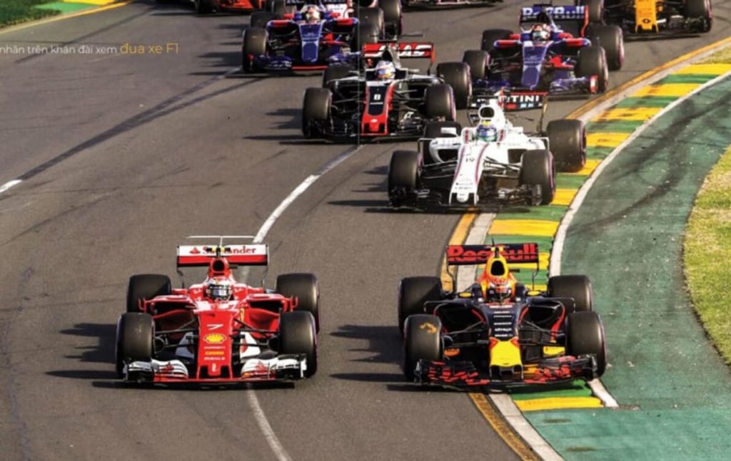 xem-dua-xe-f1-tai-the-matrix-one